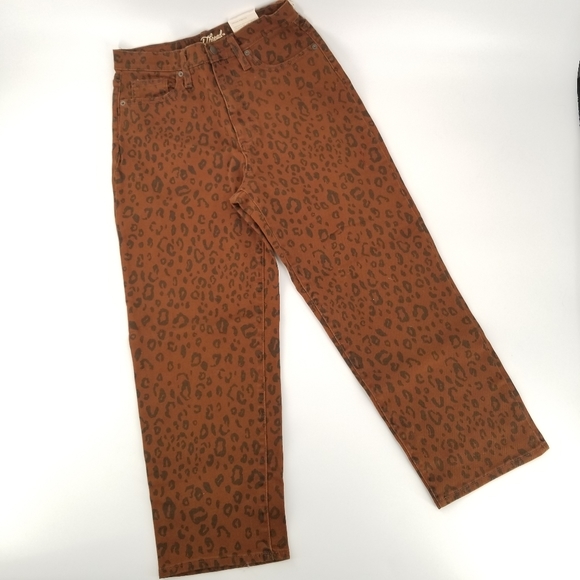 New! Universal Thread Leopard Print Jean's - Picture 8 of 9